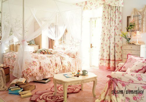 Цветочная спальня.
