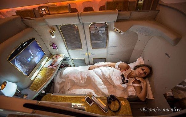 А как вам полет первым классом на авиакомпании Emirates ?)