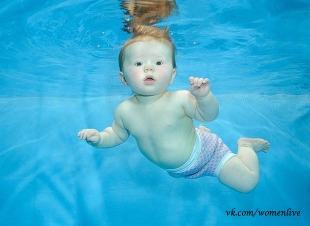 Детки под водой :)
