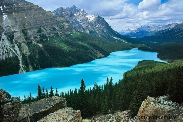 Страна с 3 миллионами озер – Канада.