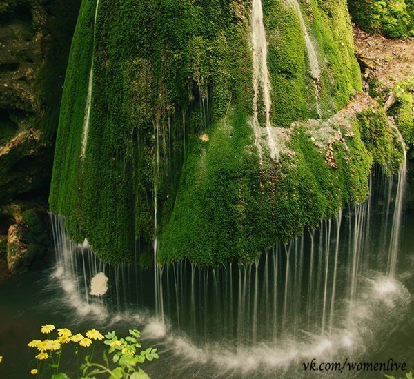Водопад в Румынии.
