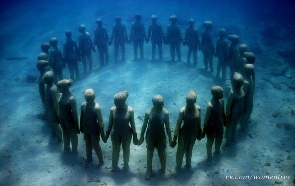 Подводный музей скульптур, Канкун, Мексика.