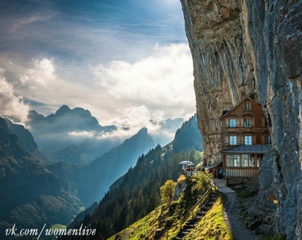 Ресторан в швейцарских Альпах