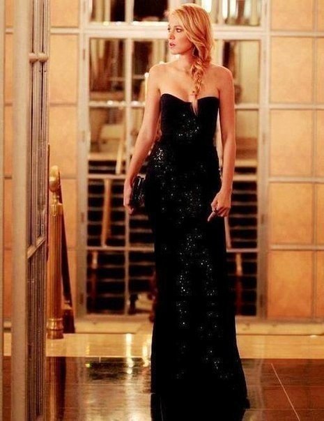 Черное элегантное платье-всегда будет в моде)
