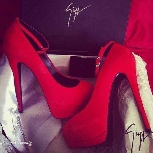 Красные туфли <3