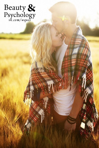 Когда тебя кто-то любит - это как будто твое сердце завернуто в одеяло.
