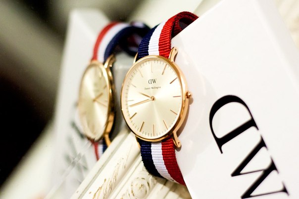 Awesome! Супер стильные часы шведской марки Daniel Wellington. Must have!