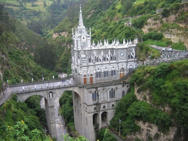 Церковь на мосту, Колумбия